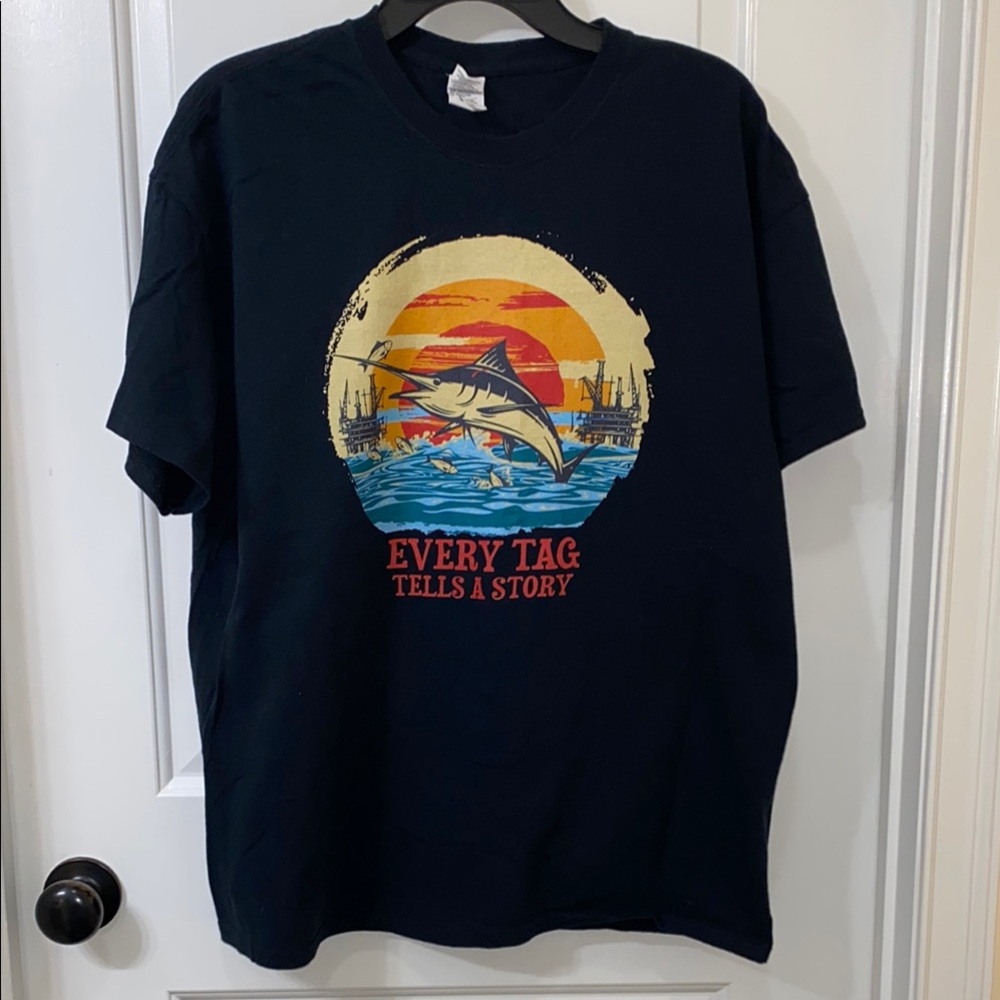 Gildan Black Tee with Marlin and Sunset Design